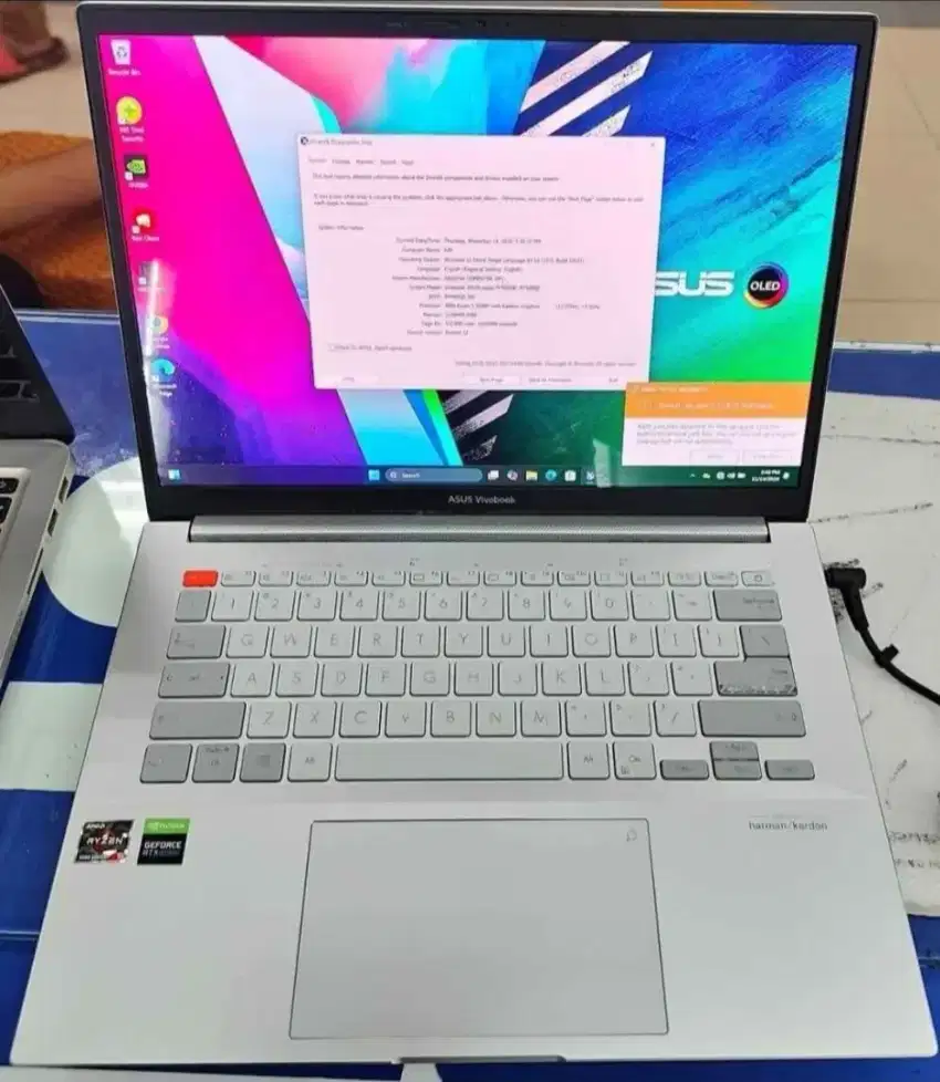Asus Gaming Vivobook Pro 14X OLED M7400 Ryzen 5 Ram 16GB RTX3050Ti 4Gb