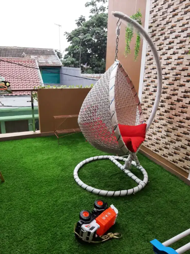 Agen rumput sintetis