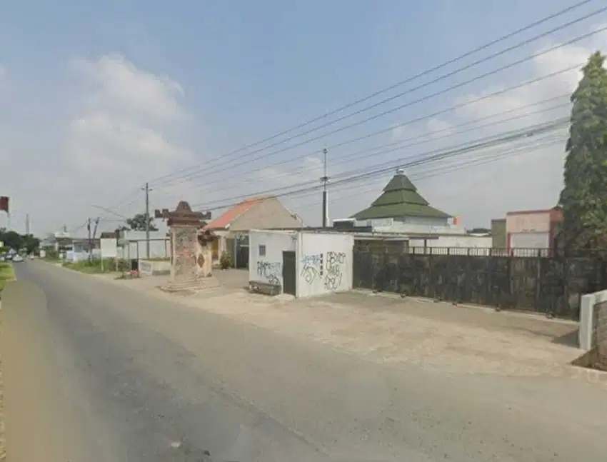 Gudang Bagus Tepi jalan Raya Area Klaten