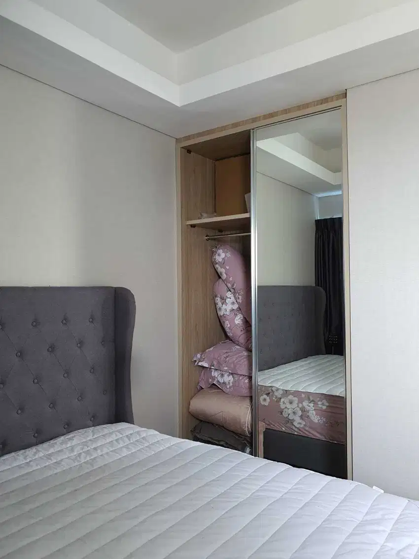 Disewakan Apartemen Puri Mansion 1BR Fully Furnish View Pool, Jakbar