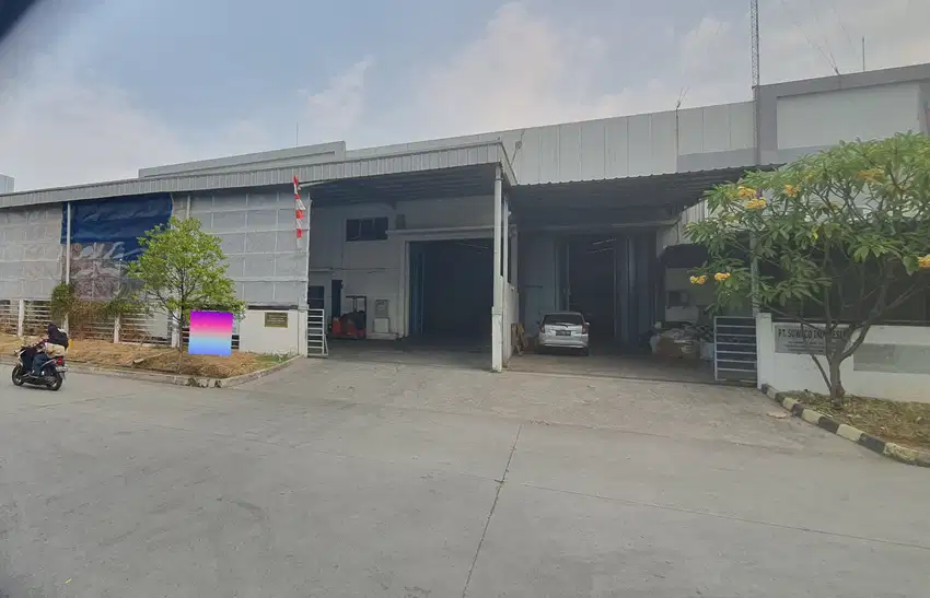 Disewakan Murah Gudang Siap Pakai di Delta Silikon Lippo Cikarang