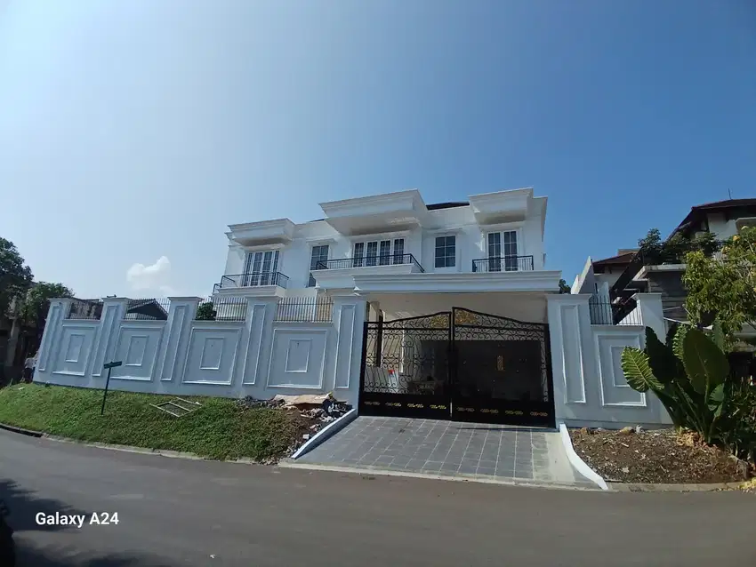 DIJUAL RUMAH DI CLUSTER MEDITERANIA 2, SENTUL CITY SSR577