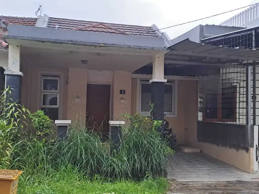 dijual rumah di cluster taman besakih, sentul city (SSR218)