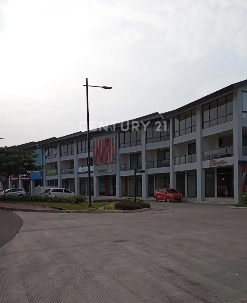 Ruko Soho Premium 3 Lantai Di Rolling Hills, Kerawang Barat.