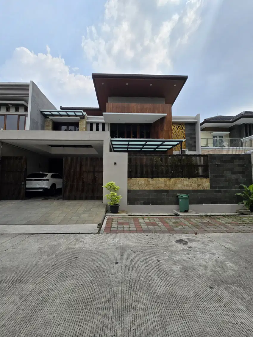 Dijual Rumah Modern Dalam Komplek Akses Jalan Lebar Di Pondok Kelapa J