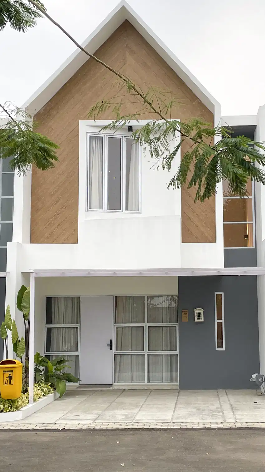Rumah 2 Lantai Fasilitas Lengkap Siap Huni