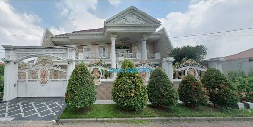RUMAH CLASSIC MEWAH DI GALAXY BUMI PERMAI SURABAYA (Tjin2Area)