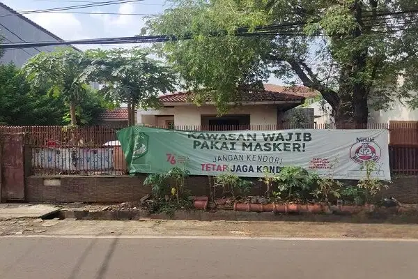 Rumah 2 Lantai di Kalibata Utara, Hanya 15 Menit ke Tol Tebet
