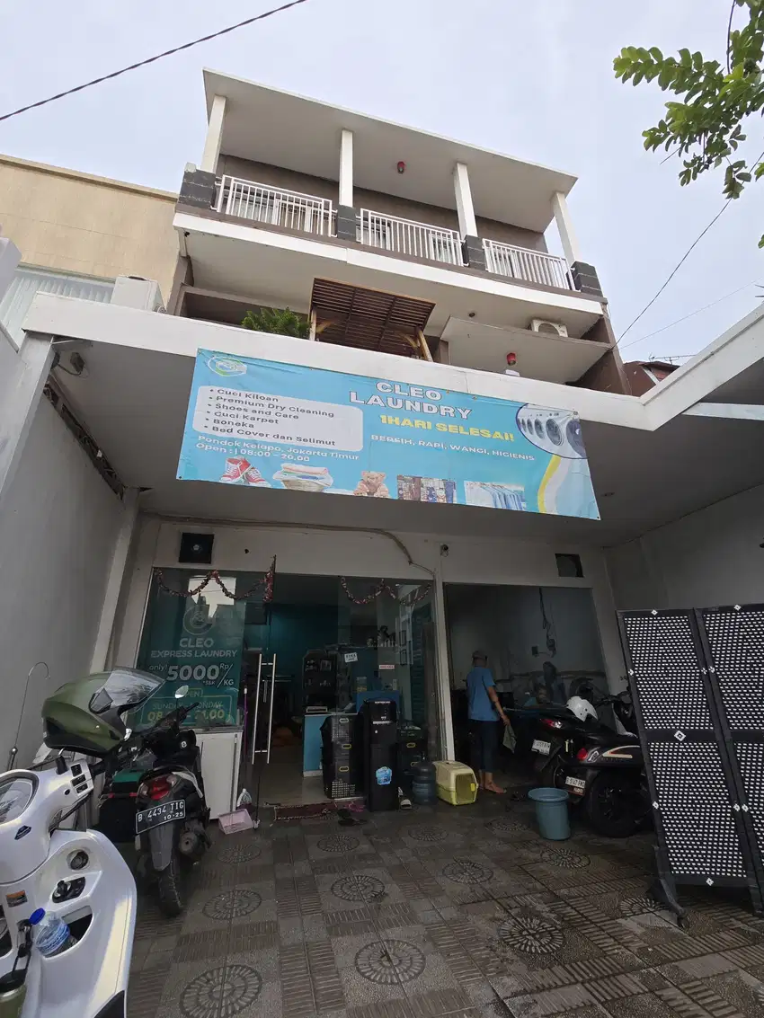 TURUN HARGA Rumah Second Samping Jalan Umum Pondok Kelapa Jakarta Timu