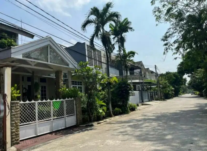 DIJUAL CEPAT RUMAH SIAP HUNI STRATEGIS DLM KOMPLEK CINERE DEPOK