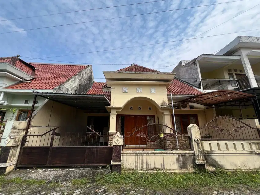 Rumah Murah Dalam Perumahan Onegate System Area Jakal KM. 6 Dekat UGM