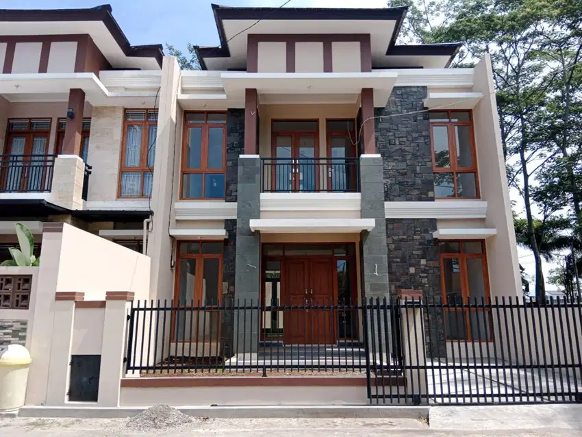 DIJUAL RUMAH MURAH NYAMAN KLASIK LUX DI SOEKARNO HATTA