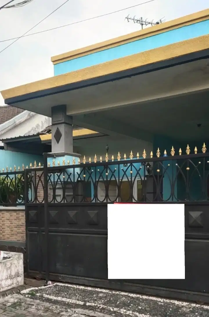 MINIM RENOVASI Rumah Krian Indah Regency Luas 120 Meter Siap Huni