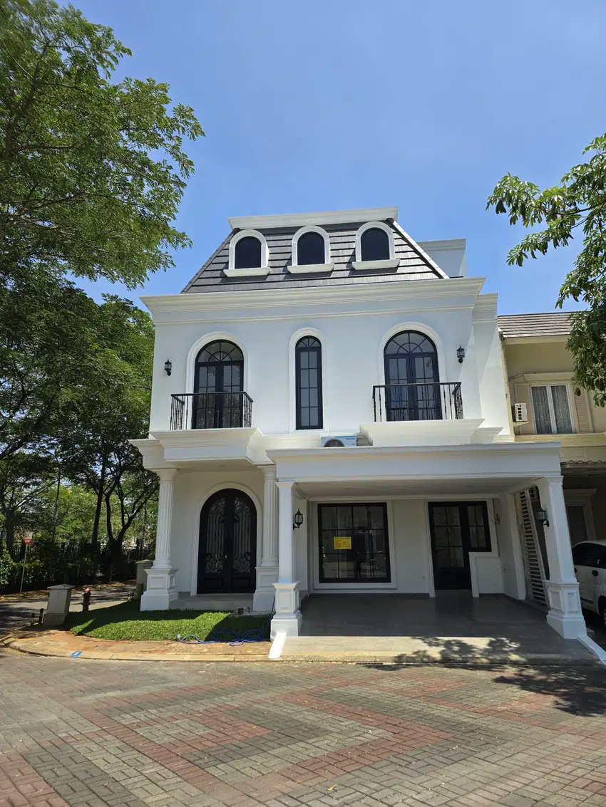 Brand New American Classic, Rumah Hoek Di Vanya Park BSD