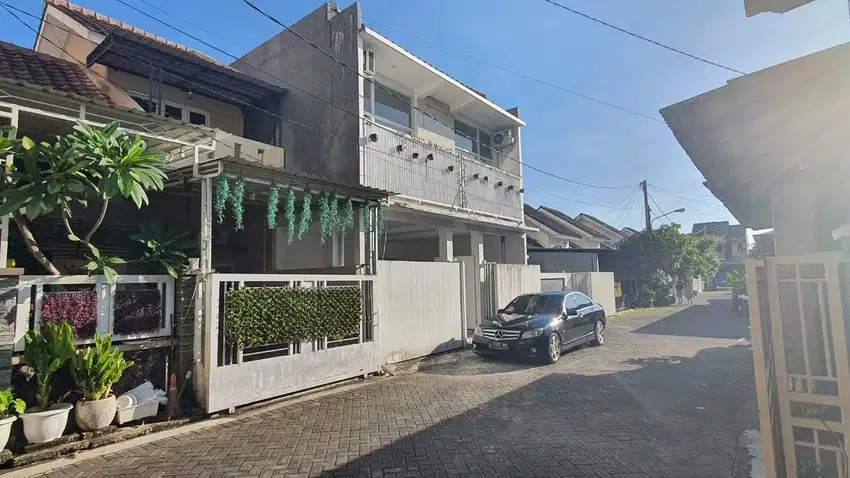 Rumah 2 Lantai Lokasi Perum Tambak Oso Waru Sidoarjo