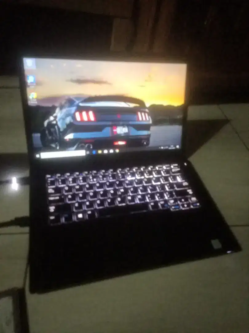 Dell latitude core i5 -6300U ram 16gb DDR4 SSD 256gb