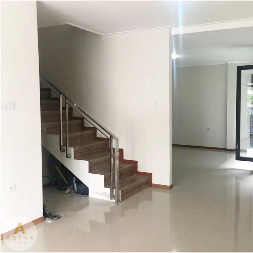 dijual rumah minimalis 2 lantai Bali Garden City View Cigadung Bandung