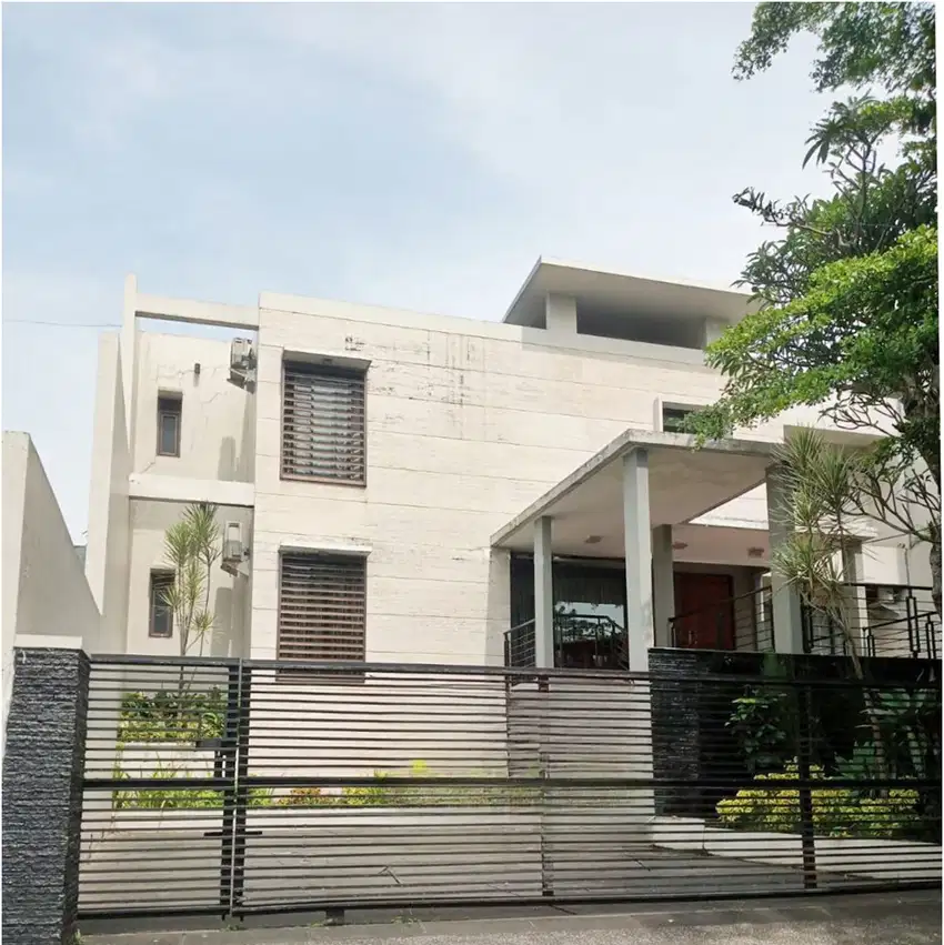 dijual rumah kosan mewah tubagus ismail dago dekat kampus unpad itb