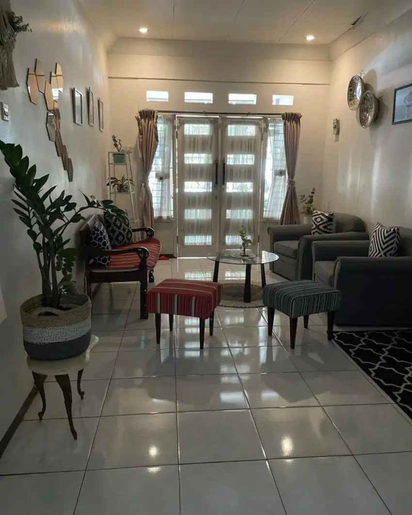 Termurah! Rumah cantik di bawah njop antabaru buahbatu bandung