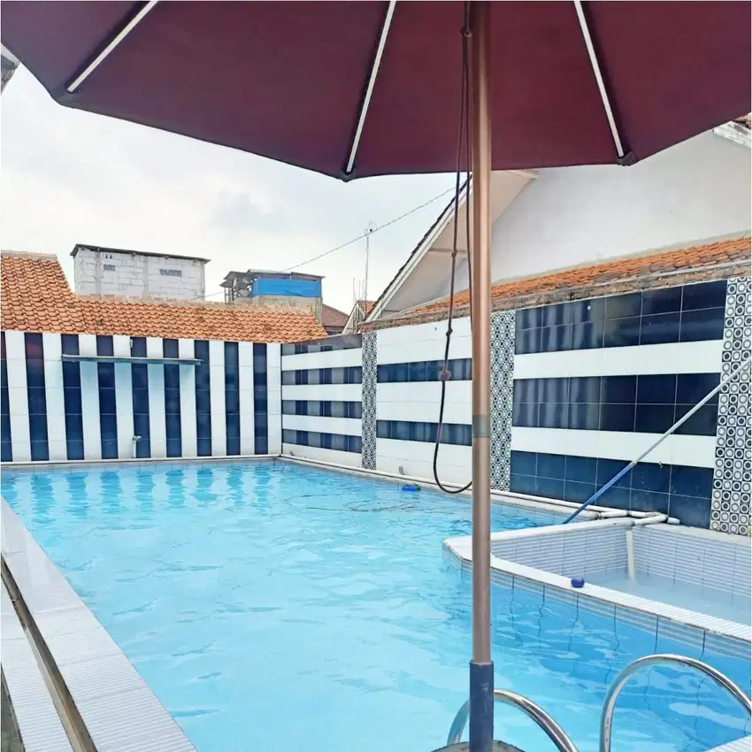 dijual rumah luas murah di banjaran bandung ada kolam renang
