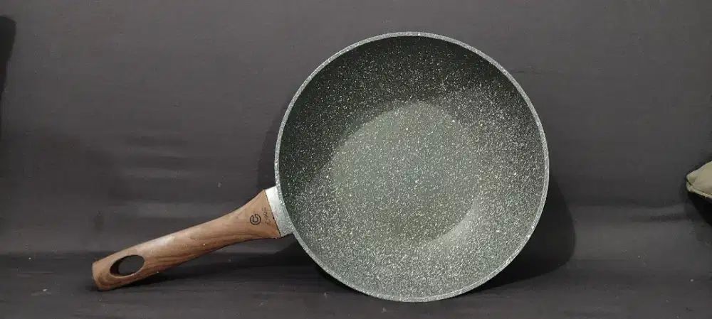 Teflon anti lengket cyprus