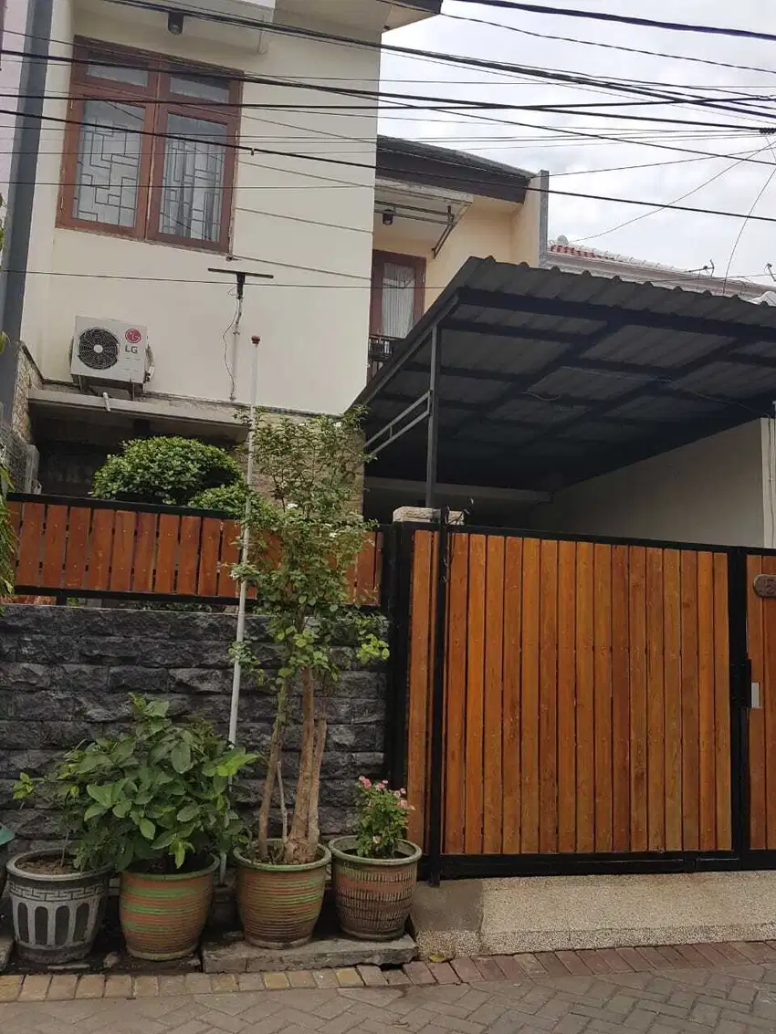 Jual cepat rumah murah Jambangan Surabaya siap huni