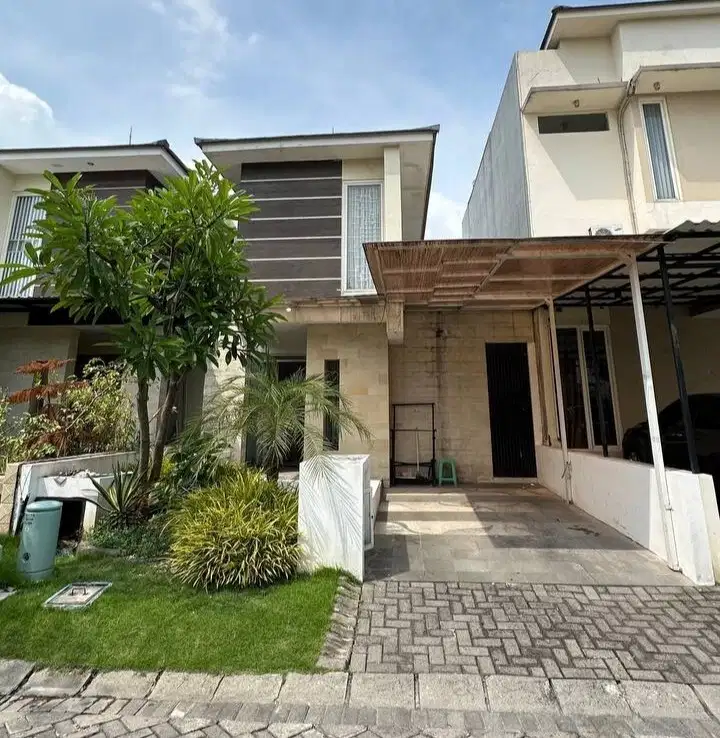 Rumah Dian Istana Moca Verbana Wiyung Surabaya Barat