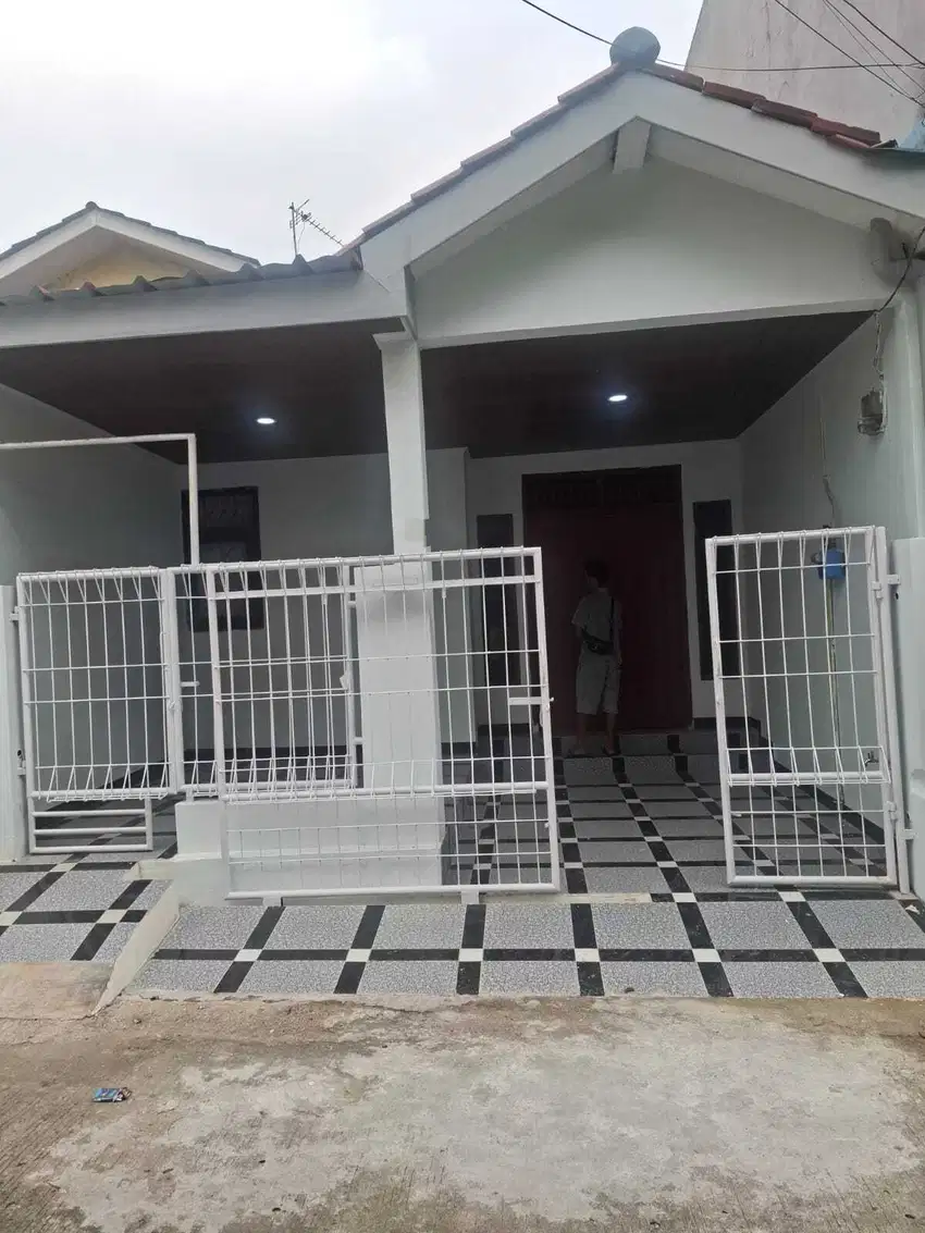 Di jual rumah 1 lantai siap huni baru  renovasi di Kranggan permai