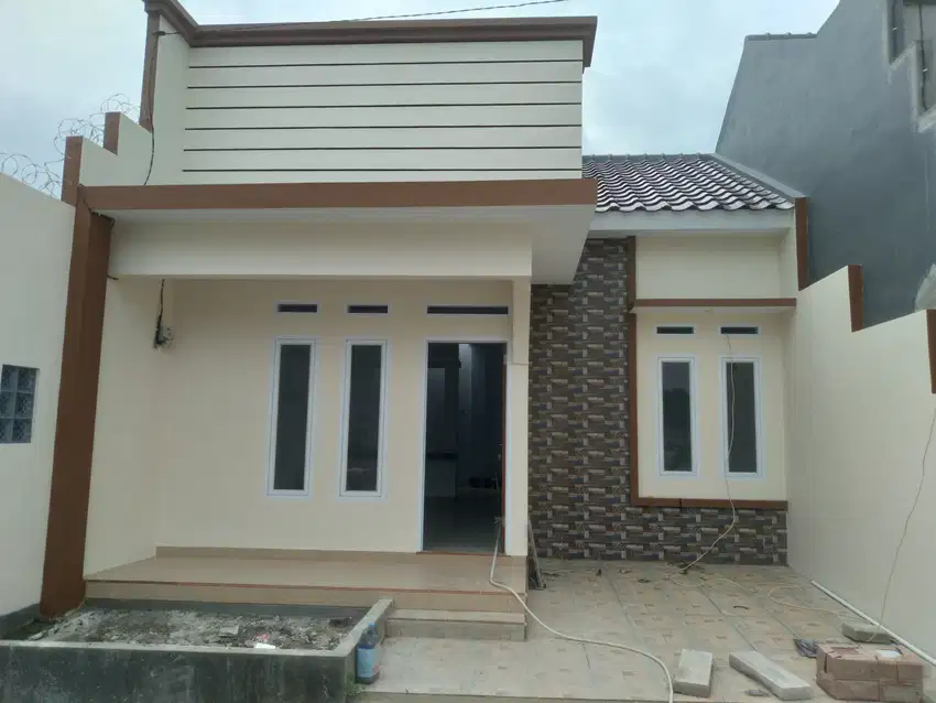 Dijual rumah siap huni Dp 0% lokasi 10 menit ke stasiun depok