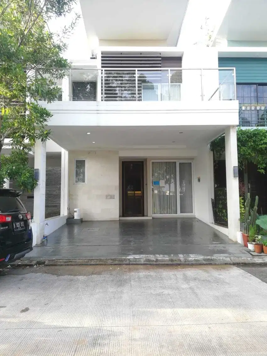DIJUAL CEPAT Rumah 2.5 lantai di Citra 8, kalideres, jakarta barat