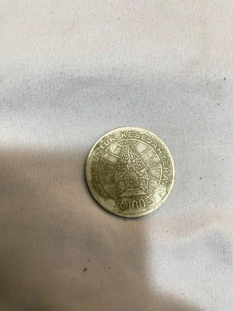 uang koin 100 rupiah