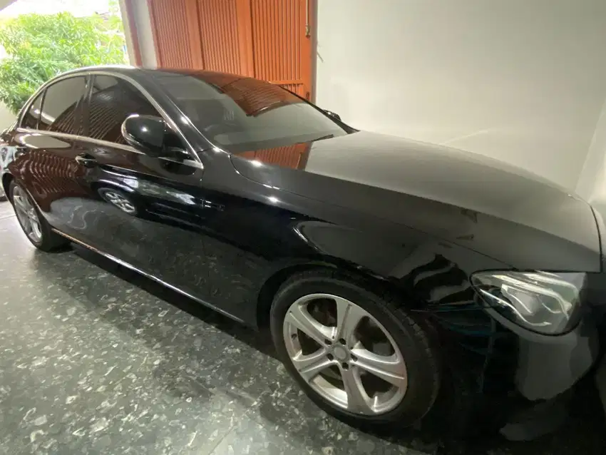 Mercedes-Benz E250 2017 Bensin