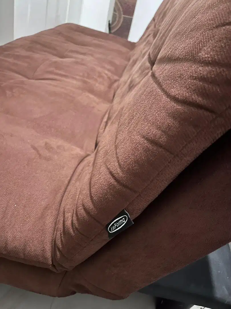 Sofa Beda merk INFORMA warna brown