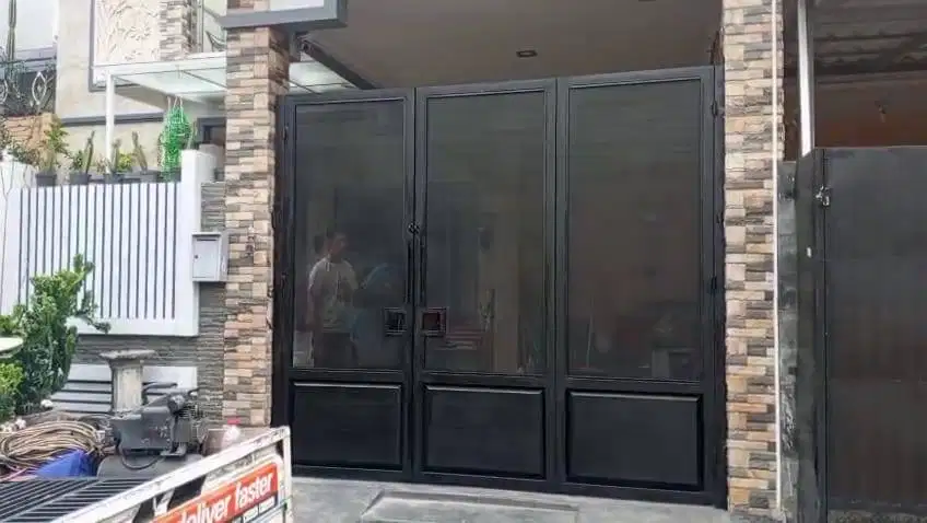 pagar rumah bukaan lipat plat perforated