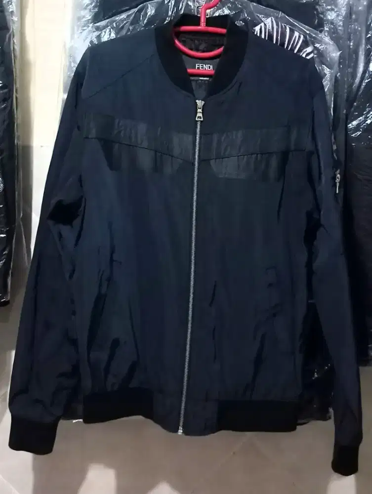 Jaket Fendy Pria