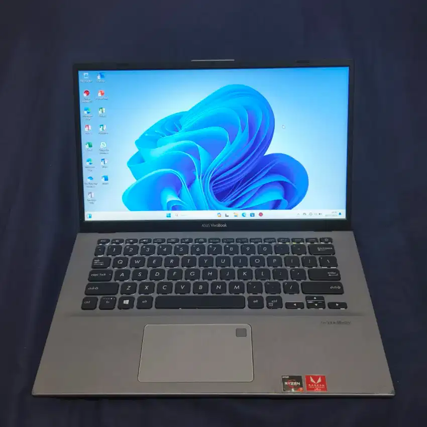 Asus VivoBook X412DA AMD Ryzen 5-3500U Ram 8gb SSD ~ 256GB~ Dual VGA