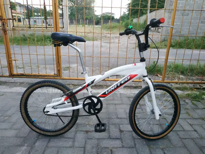 Sepeda BMX United ring 20 model jadul unik antik langka
