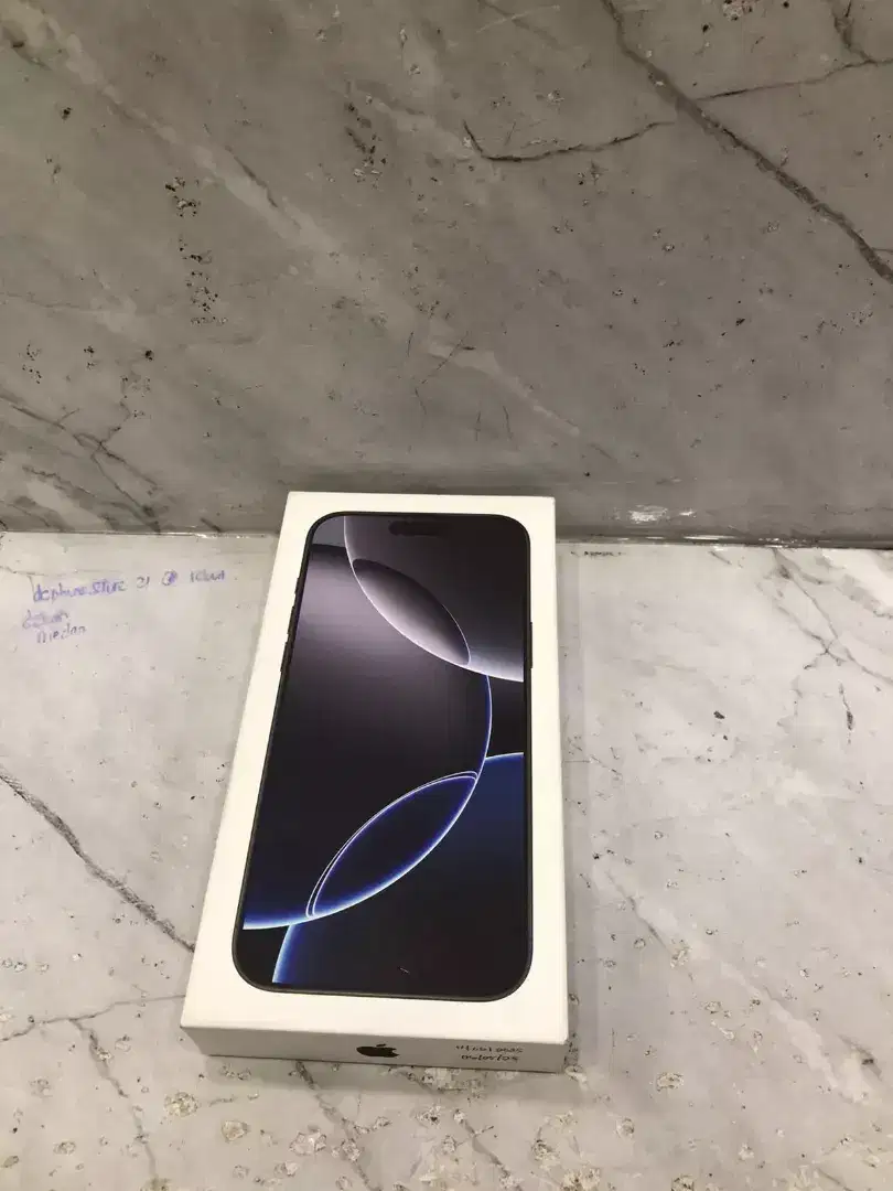 Di jual HP NEW IPHONE 16 PRO MAX 256GB warna BLACK
