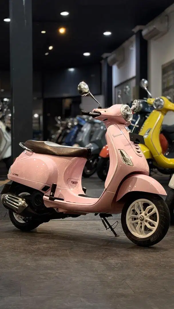 VESPA LX 125 IGET FACELIFT 2021 ( TERMURAH)