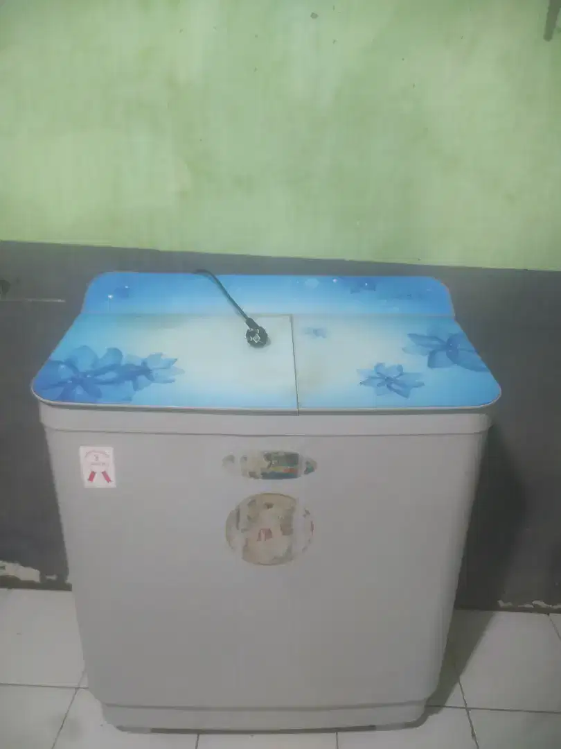 Mesin cuci 2 tabung daimitsu 8,5kg
