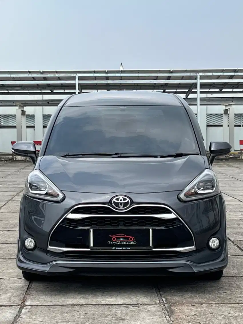 Toyota Sienta Q 1.5 Bensin AT 2018 Automatik Low KM 2019