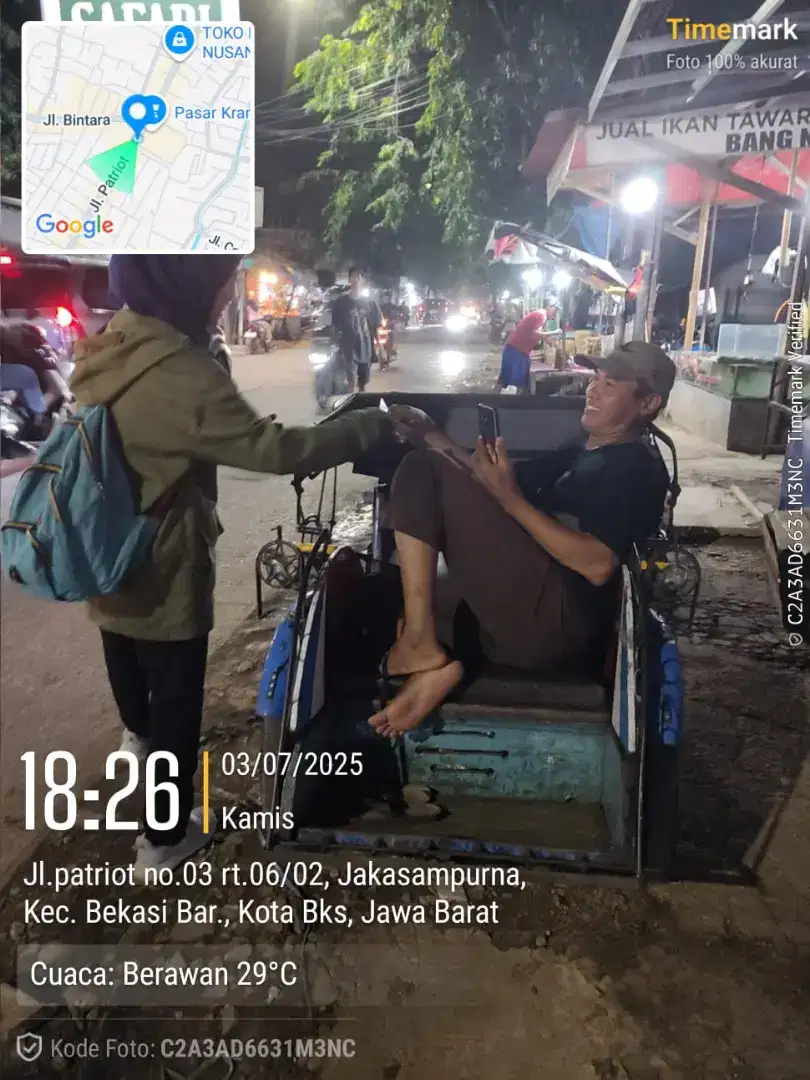 Yang baru lulus serius mencari pekerjaan