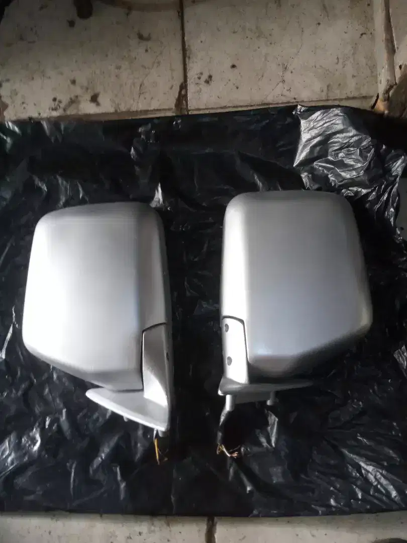 Spion kijang kapsul elektrik
