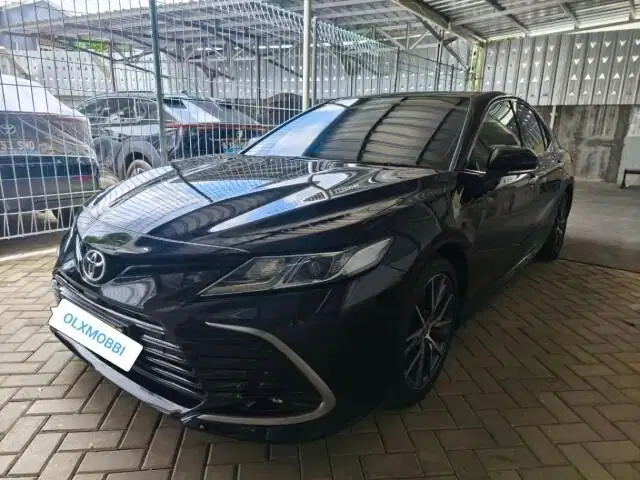 [OLXMOBBI] DP RENDAH Toyota Camry 2.5 V Bensin-AT 2023 STAMSI
