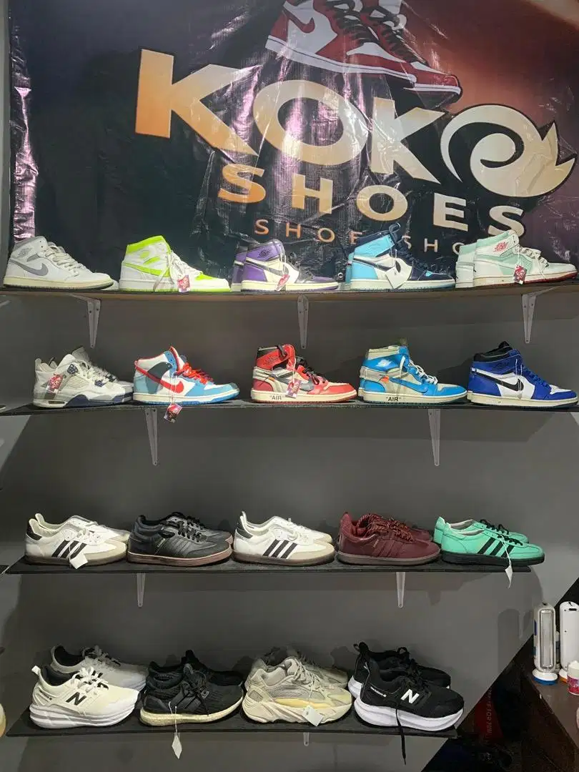 Sepatu pria & wanita ukuran 36-46