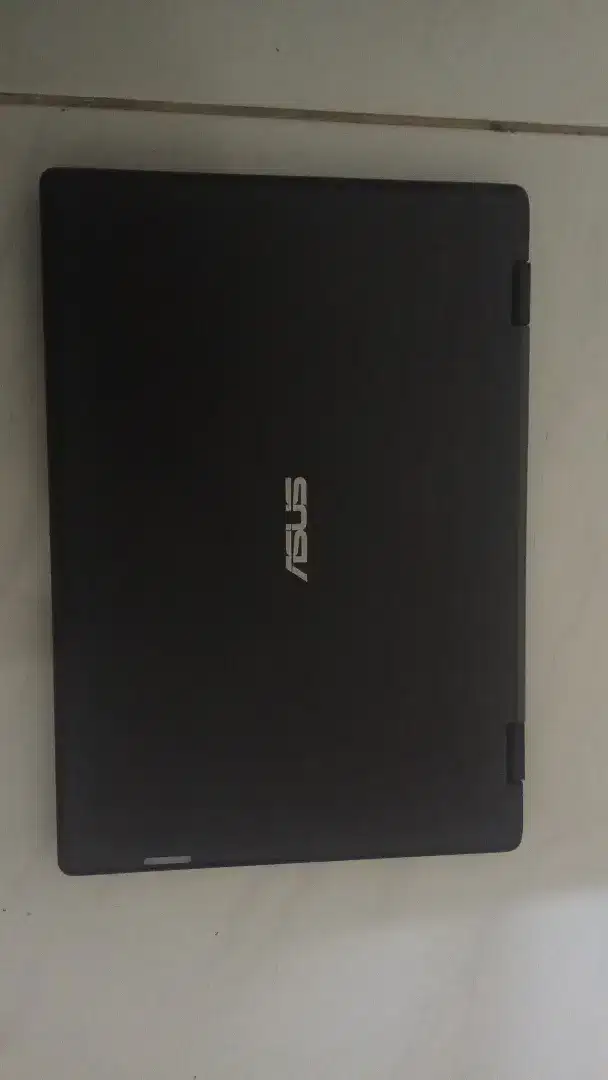 Laptop Asus Br1100fka