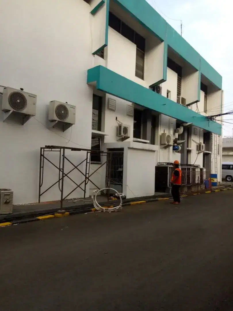 Service ac, cuci ac bongkar pasang ac, tambah freon ac