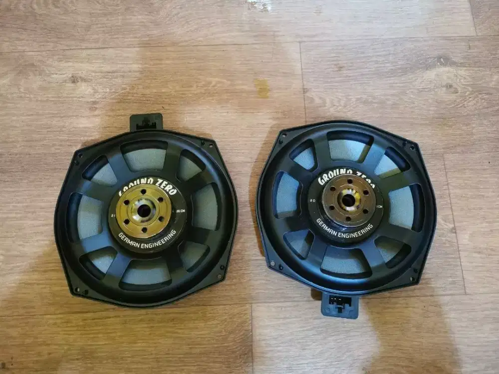 subwoofer mobil audio speaker Ground Zero GZCS 200 BMW-SW4