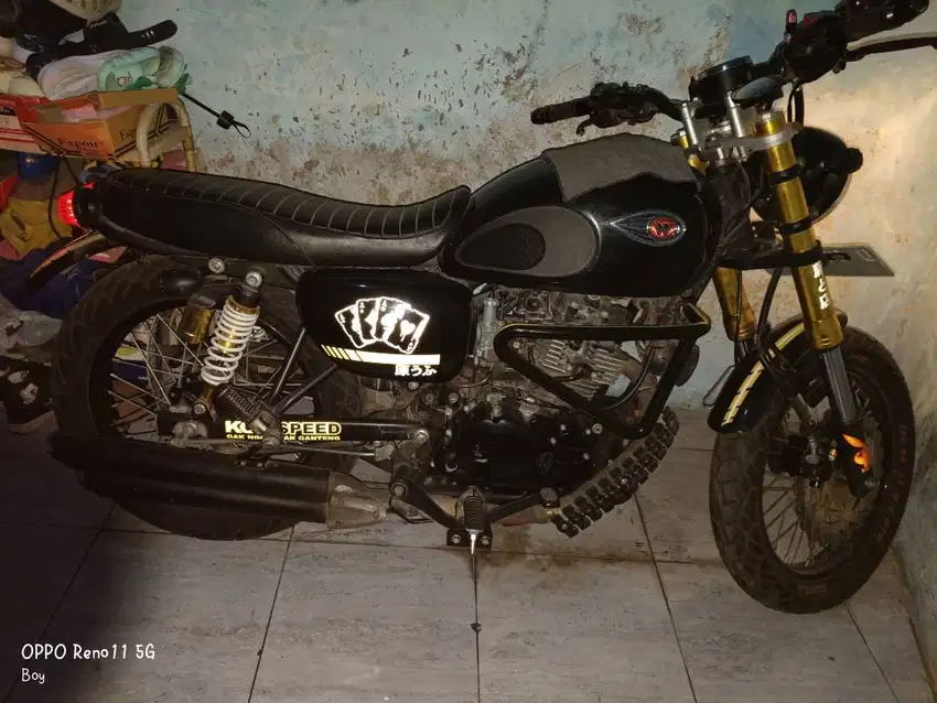 Kawasaki w175se 2018