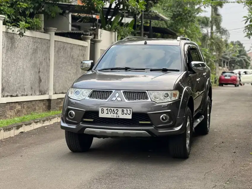 LOW KM!!PAJERO DAKAR LIMITED AT 2013 TERMURAH